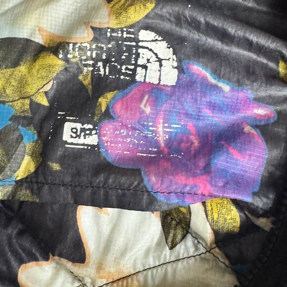 Womens The North Face Thermoball Black Puffer Jacket - Picture 3 of 5